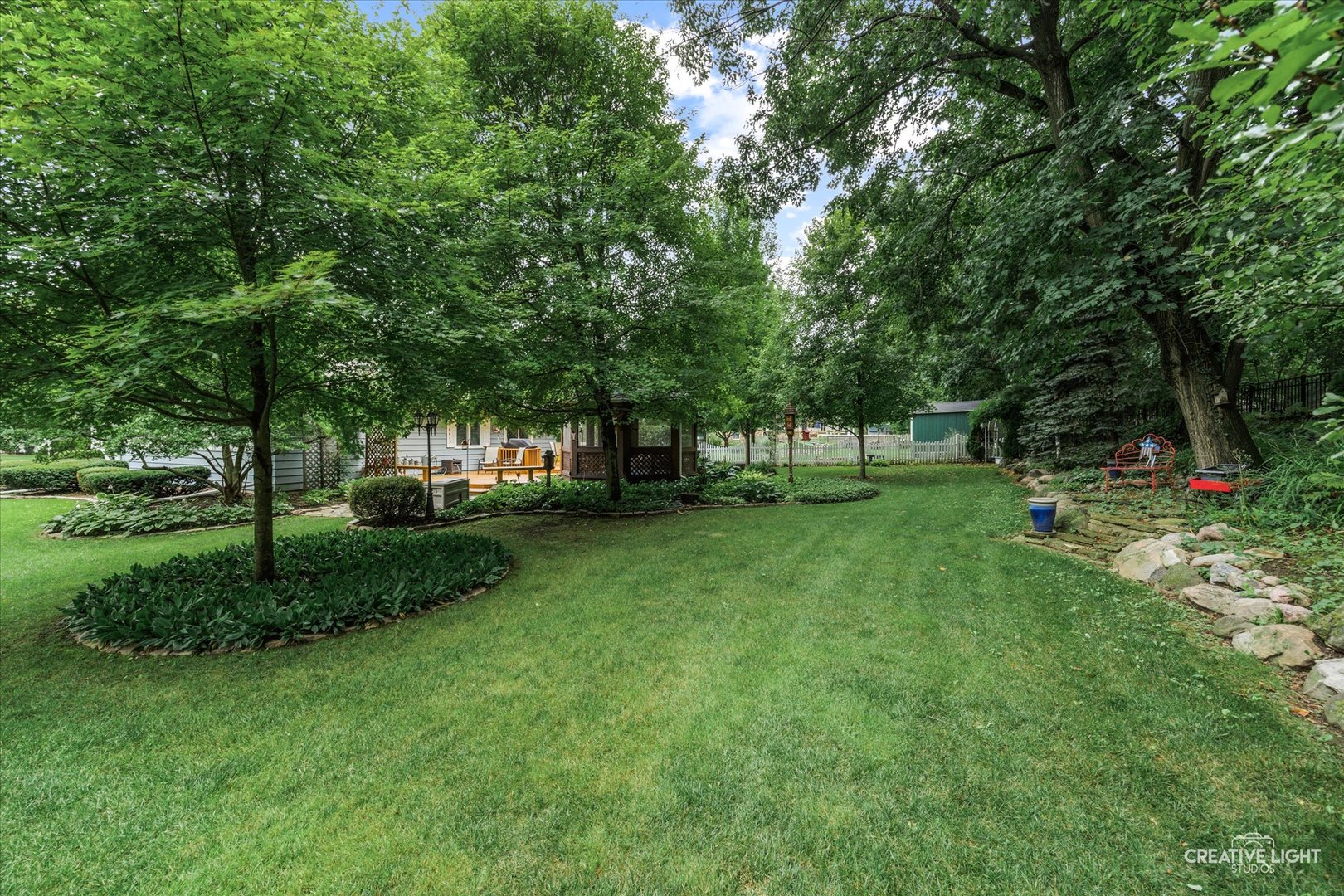 105 E Oak Knoll Drive, Hinckley, IL 60520