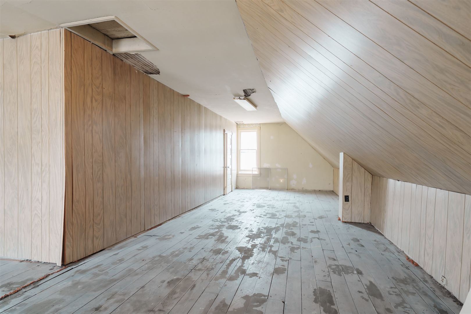 1405 W Mulberry Street, Bloomington, IL 61701