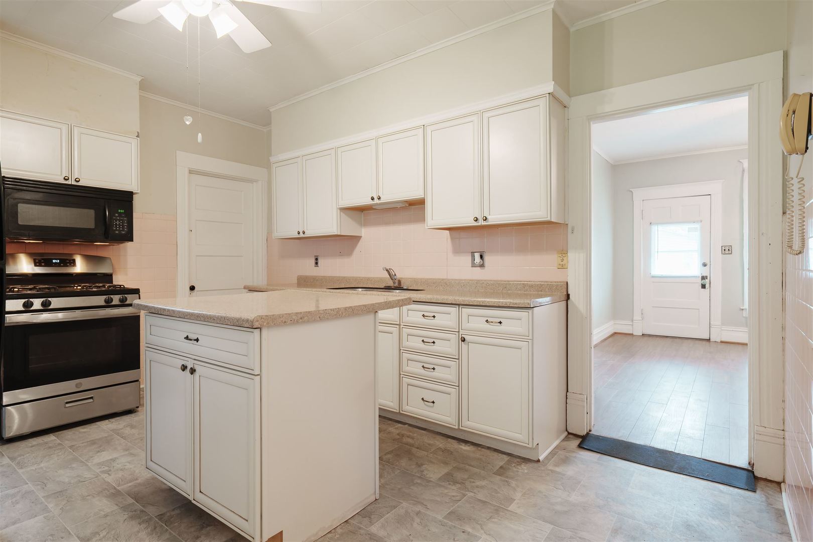 1405 W Mulberry Street, Bloomington, IL 61701