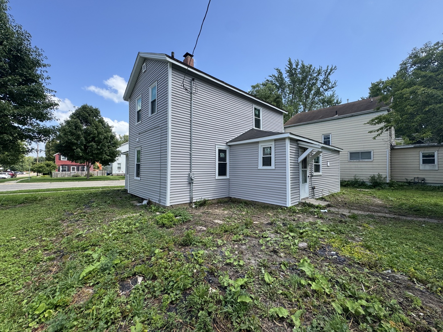 526 N 8th Street, Rochelle, IL 61068
