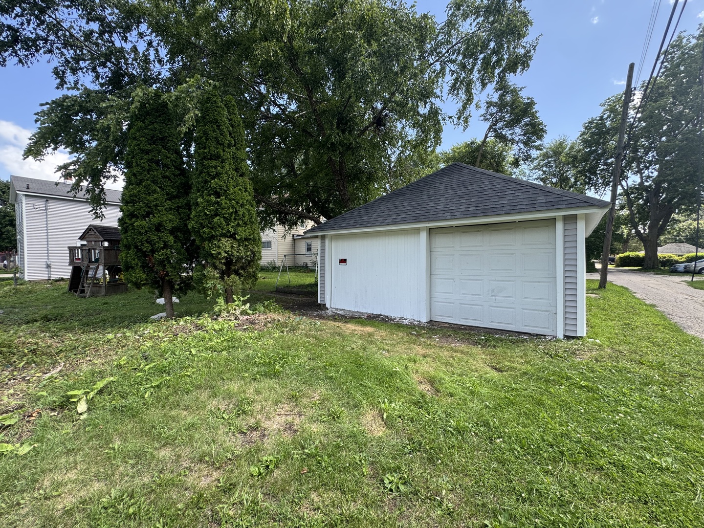 526 N 8th Street, Rochelle, IL 61068