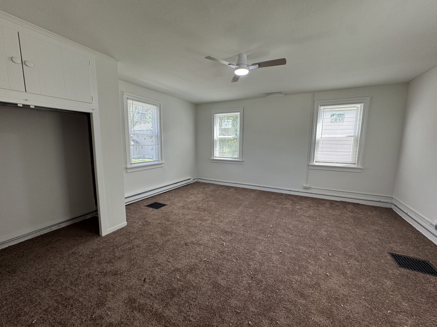 526 N 8th Street, Rochelle, IL 61068