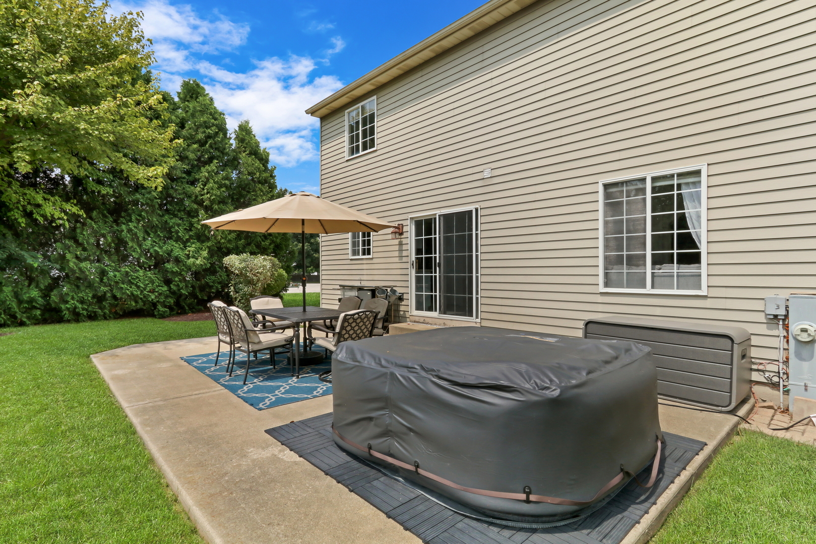 8215 Balsam Court, Fox Lake, IL 60020