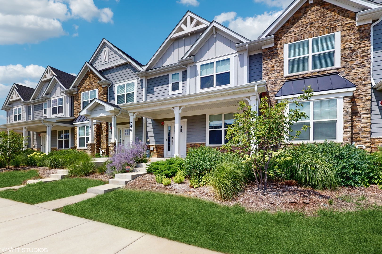 268 Hoffmann Drive, Buffalo Grove, IL 60089