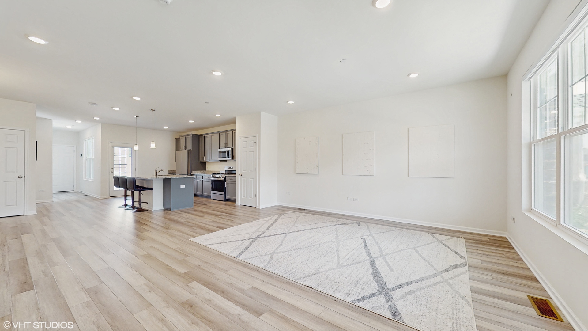 268 Hoffmann Drive, Buffalo Grove, IL 60089