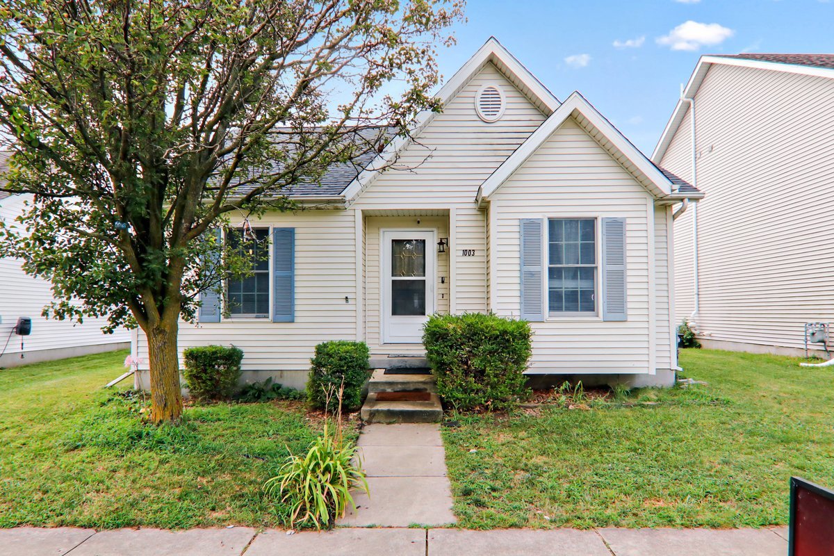 1003 Perry Lane, Normal, IL 61761