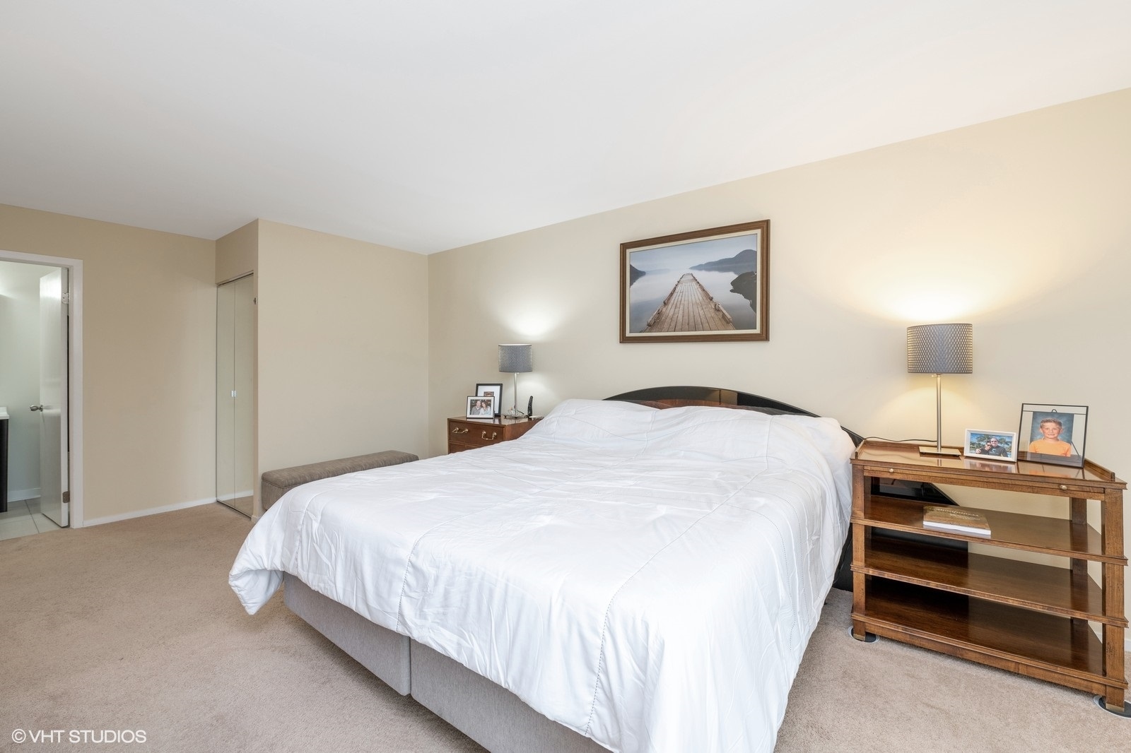 3030 Pheasant Creek Drive #207, Northbrook, IL 60062