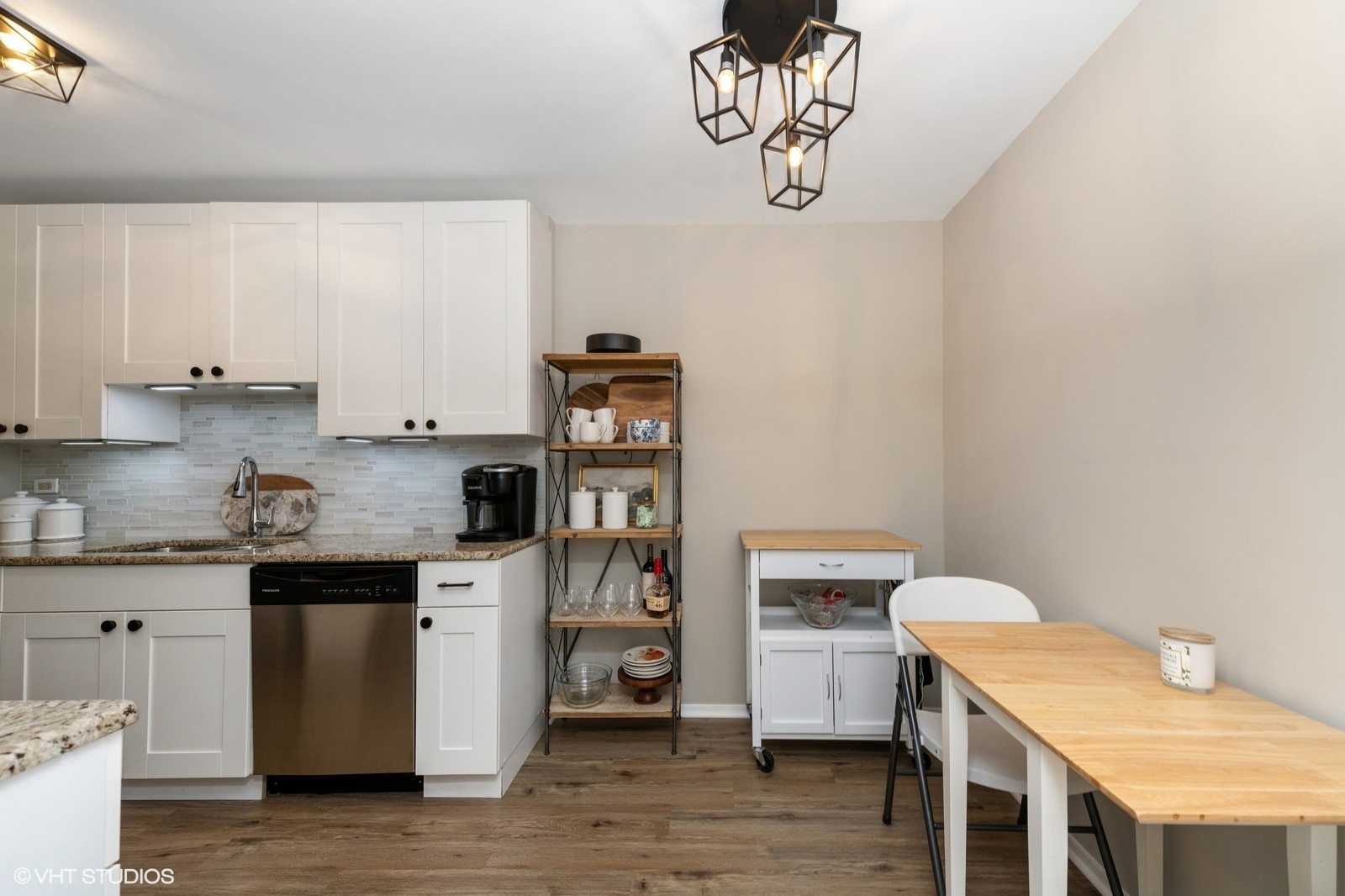 3030 Pheasant Creek Drive #207, Northbrook, IL 60062