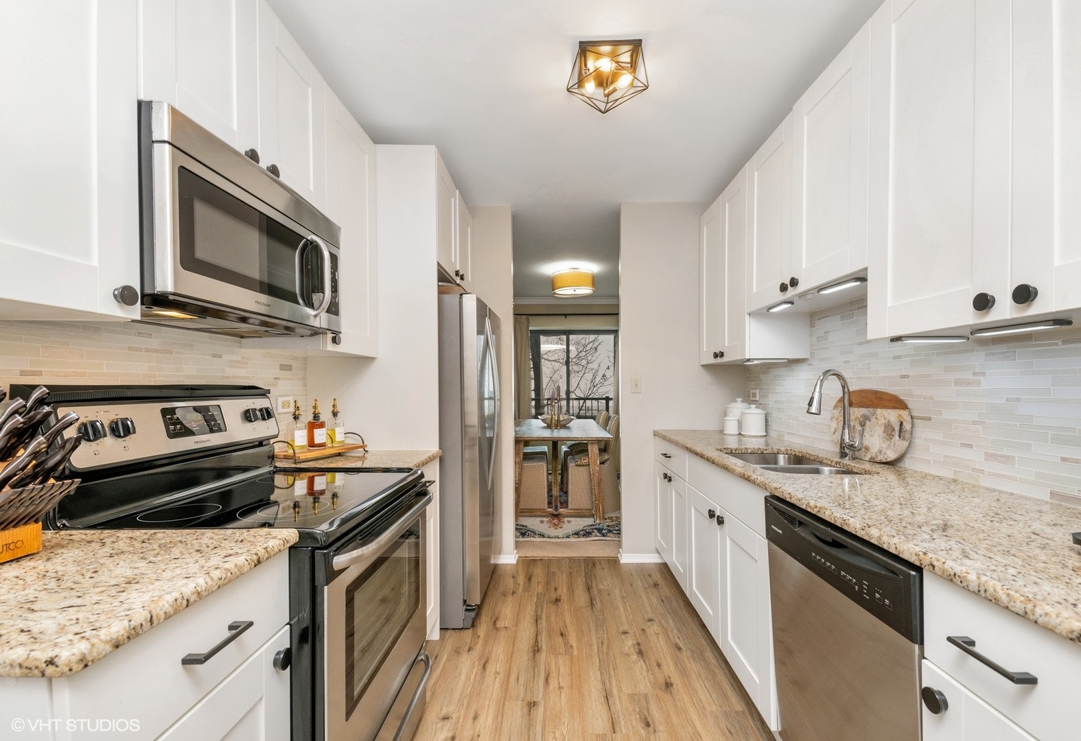 3030 Pheasant Creek Drive #207, Northbrook, IL 60062