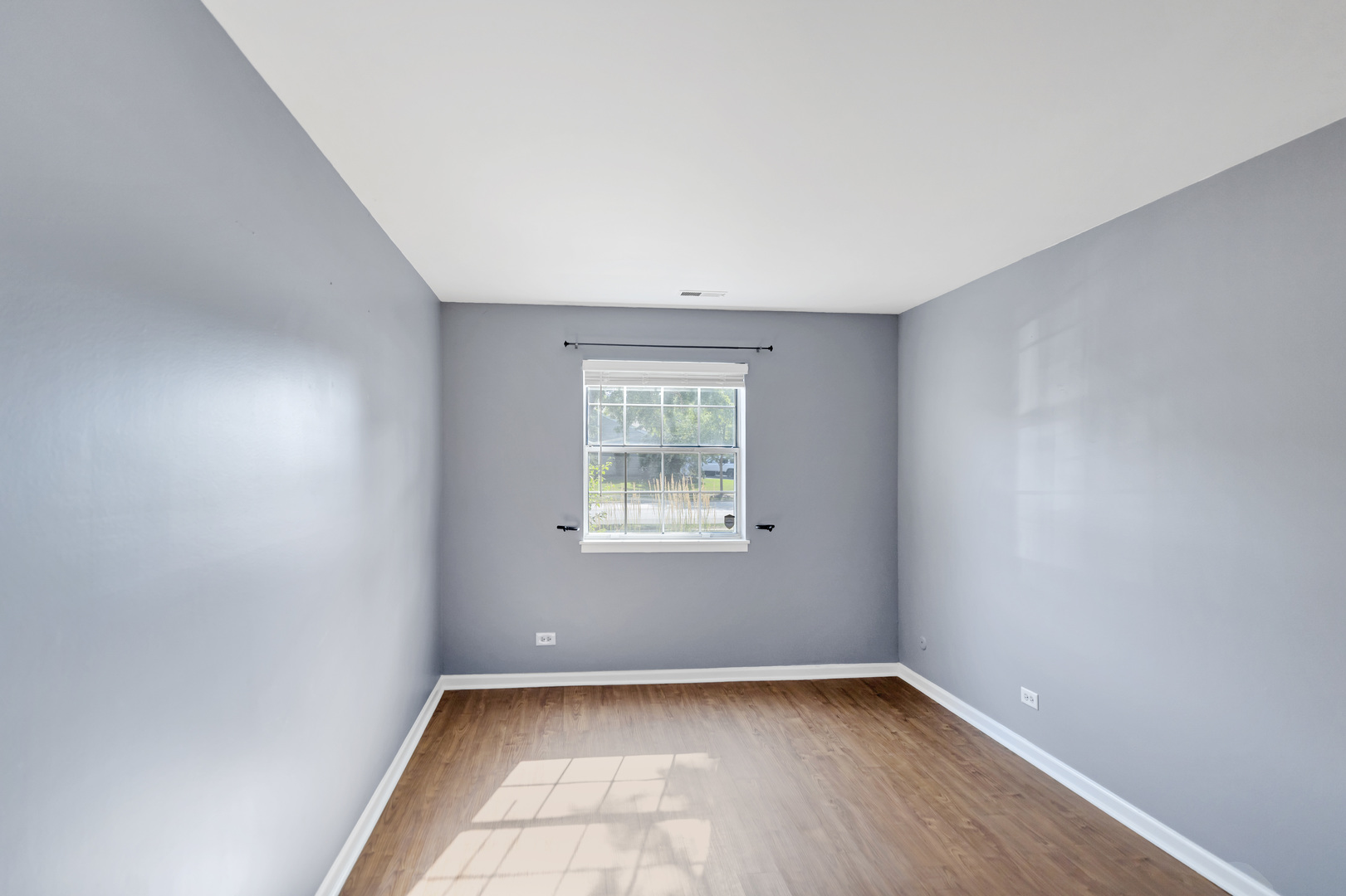 139 N Park Boulevard #C, Streamwood, IL 60107