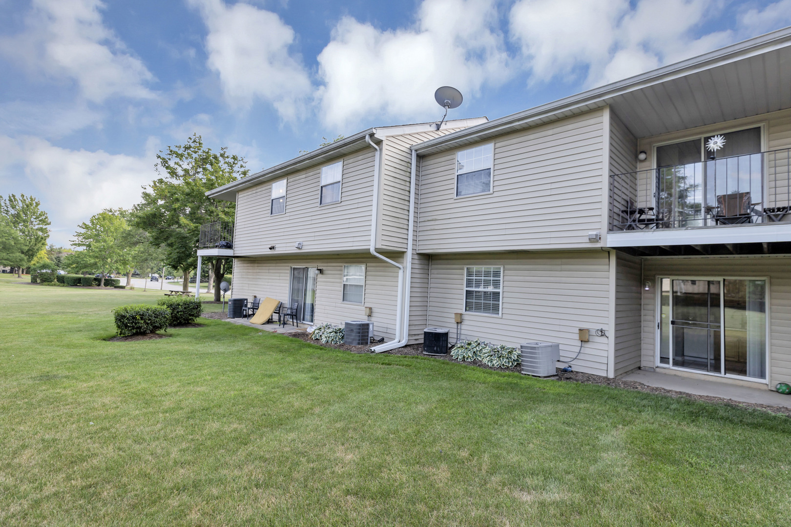 139 N Park Boulevard #C, Streamwood, IL 60107