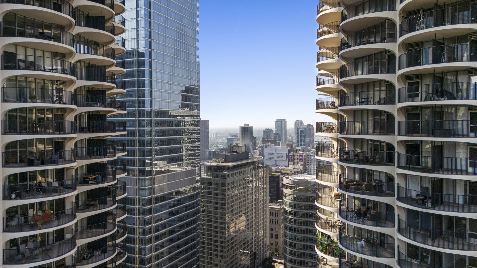 300 N State Street #2824, Chicago, IL 60654