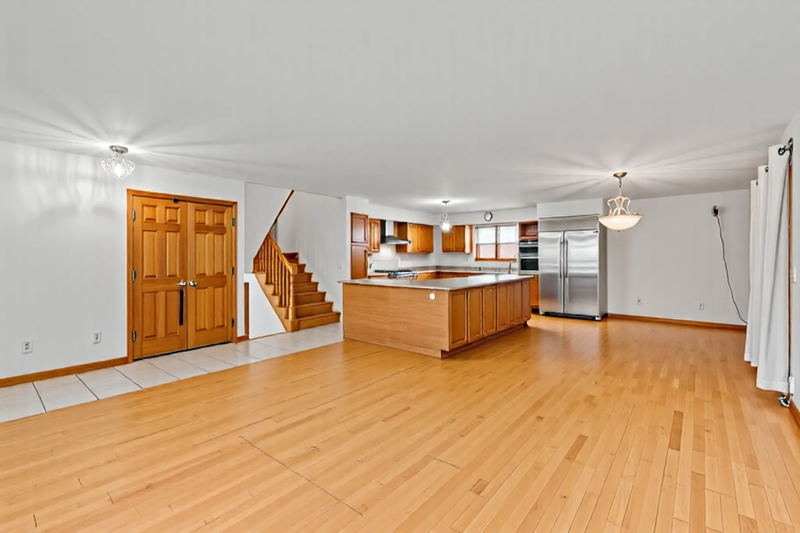 4053 Kirk Street, Skokie, IL 60076