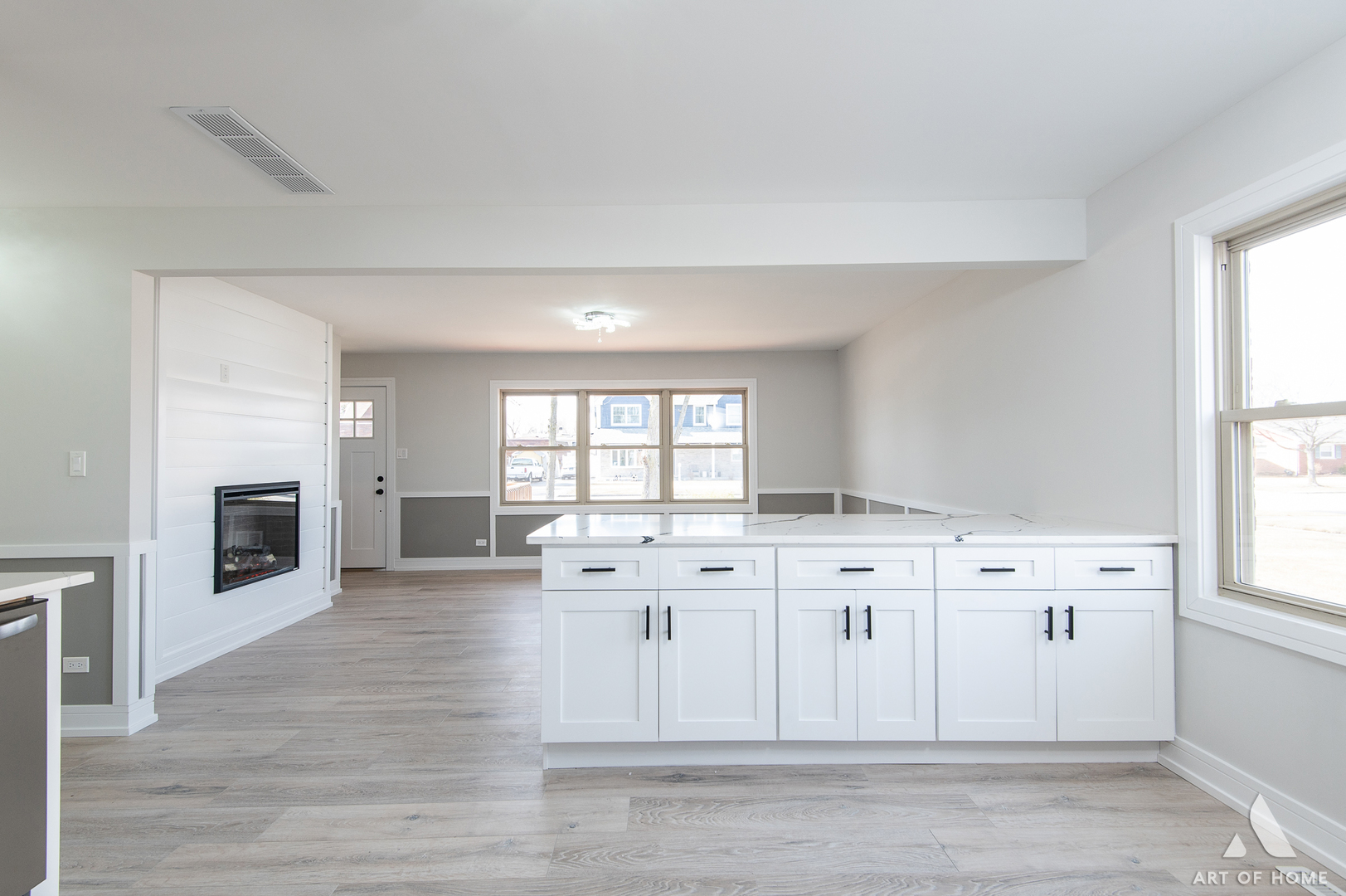 10925 Lyman Avenue, Chicago Ridge, IL 60415