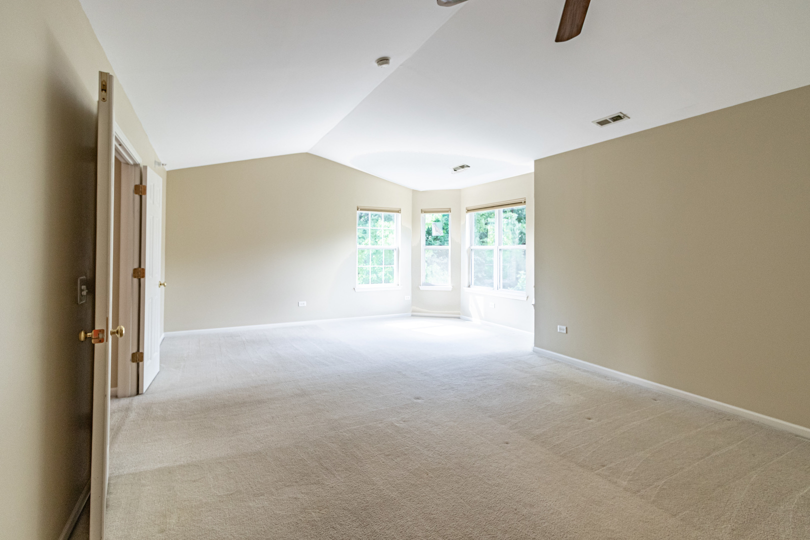 810 SPENCER Lane, Lake Zurich, IL 60047