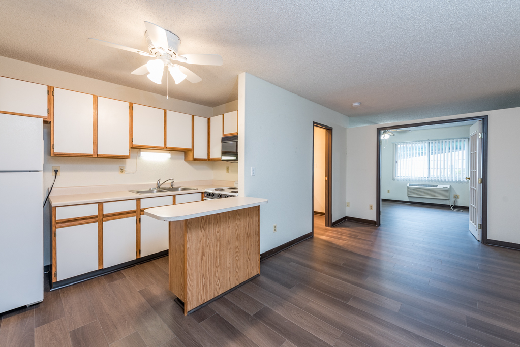 3305 Sunset Avenue #126, Waukegan, IL 60087