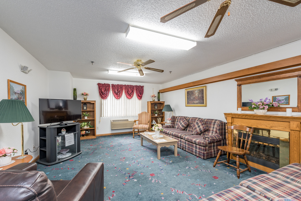 3305 Sunset Avenue #126, Waukegan, IL 60087