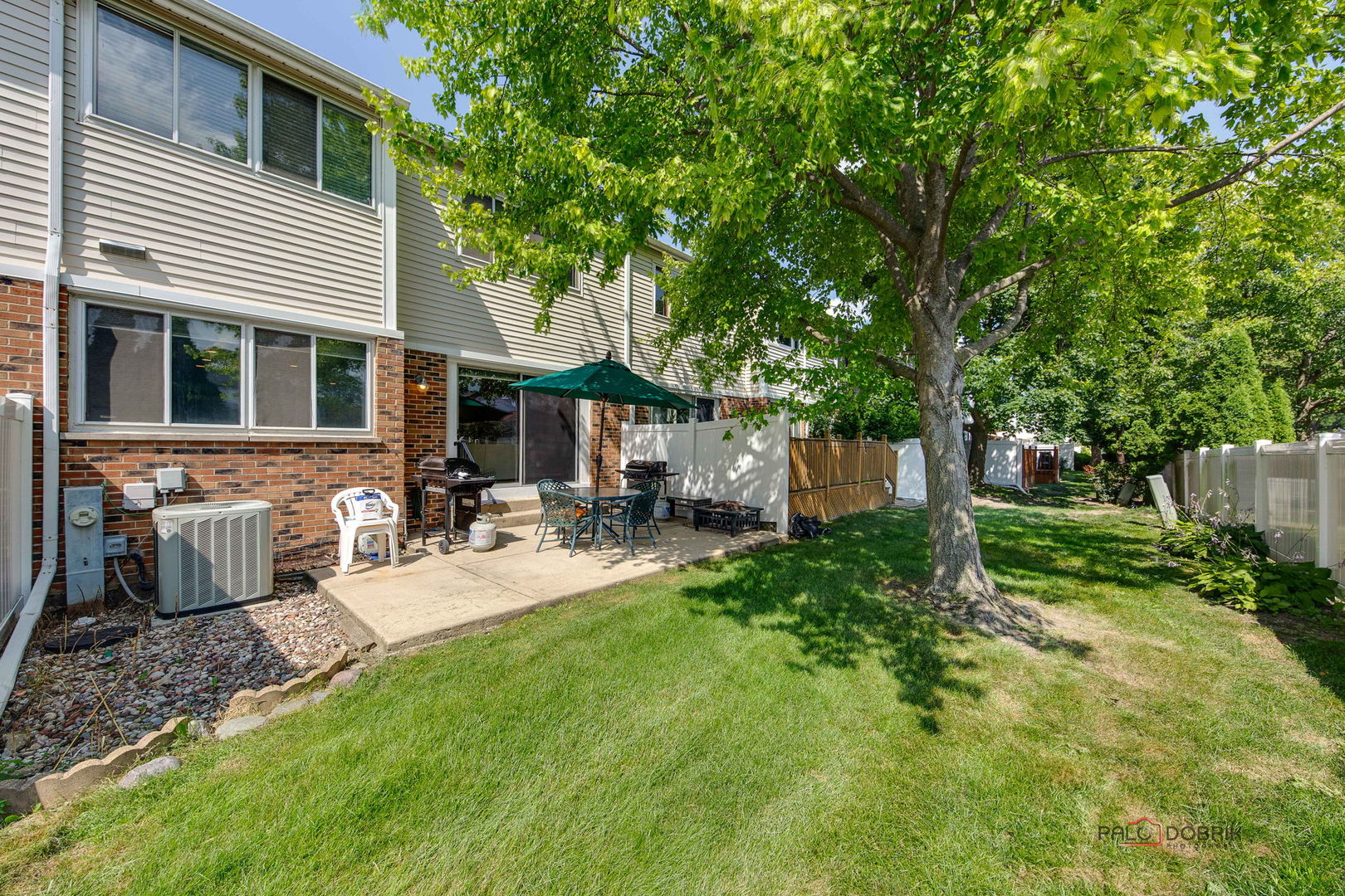 645 Martin Lane, Deerfield, IL 60015