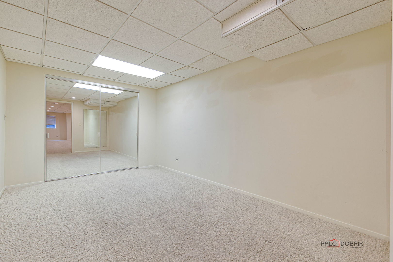 645 Martin Lane, Deerfield, IL 60015