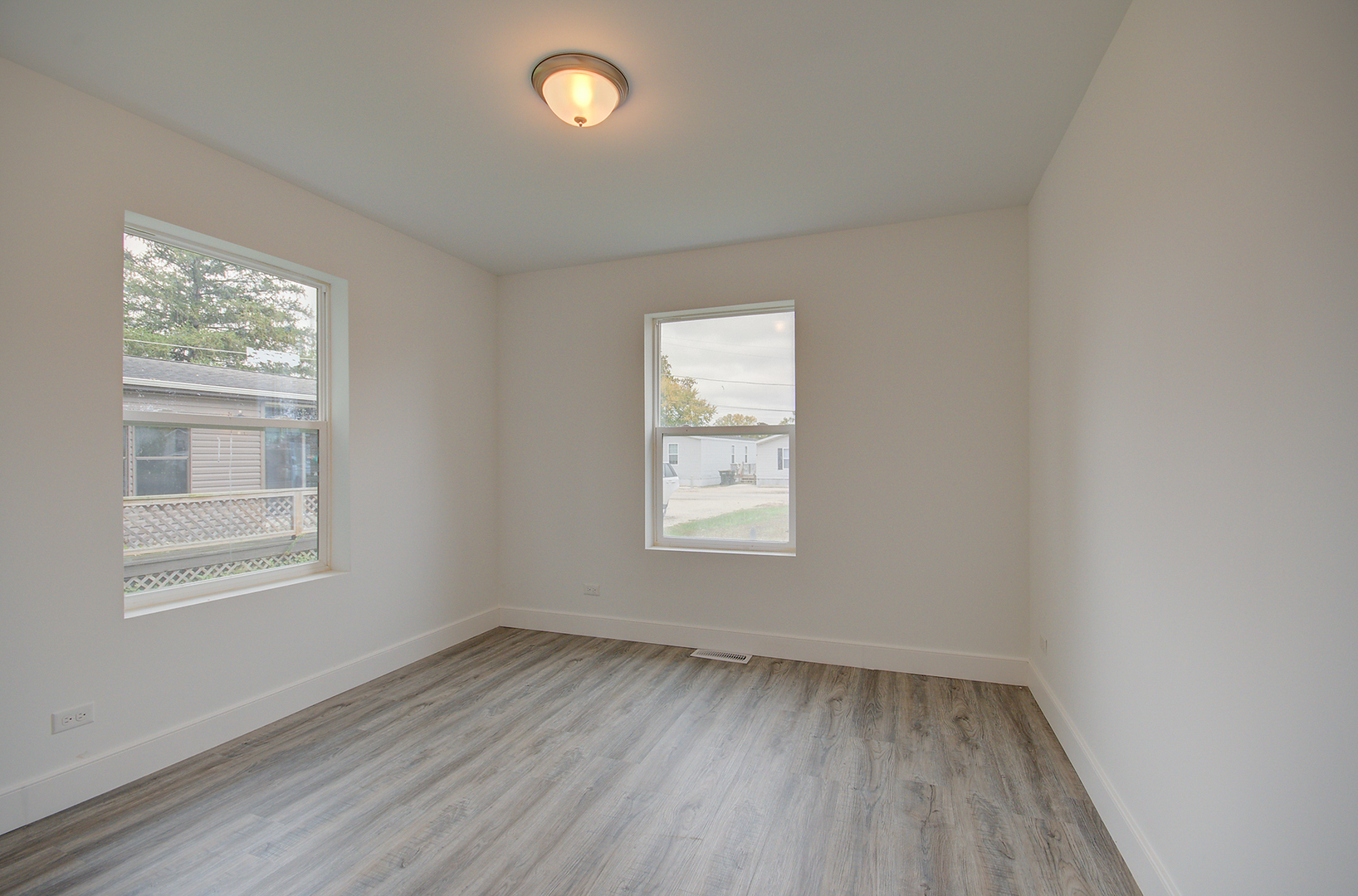 145 E Elm Street, Braidwood, IL 60408