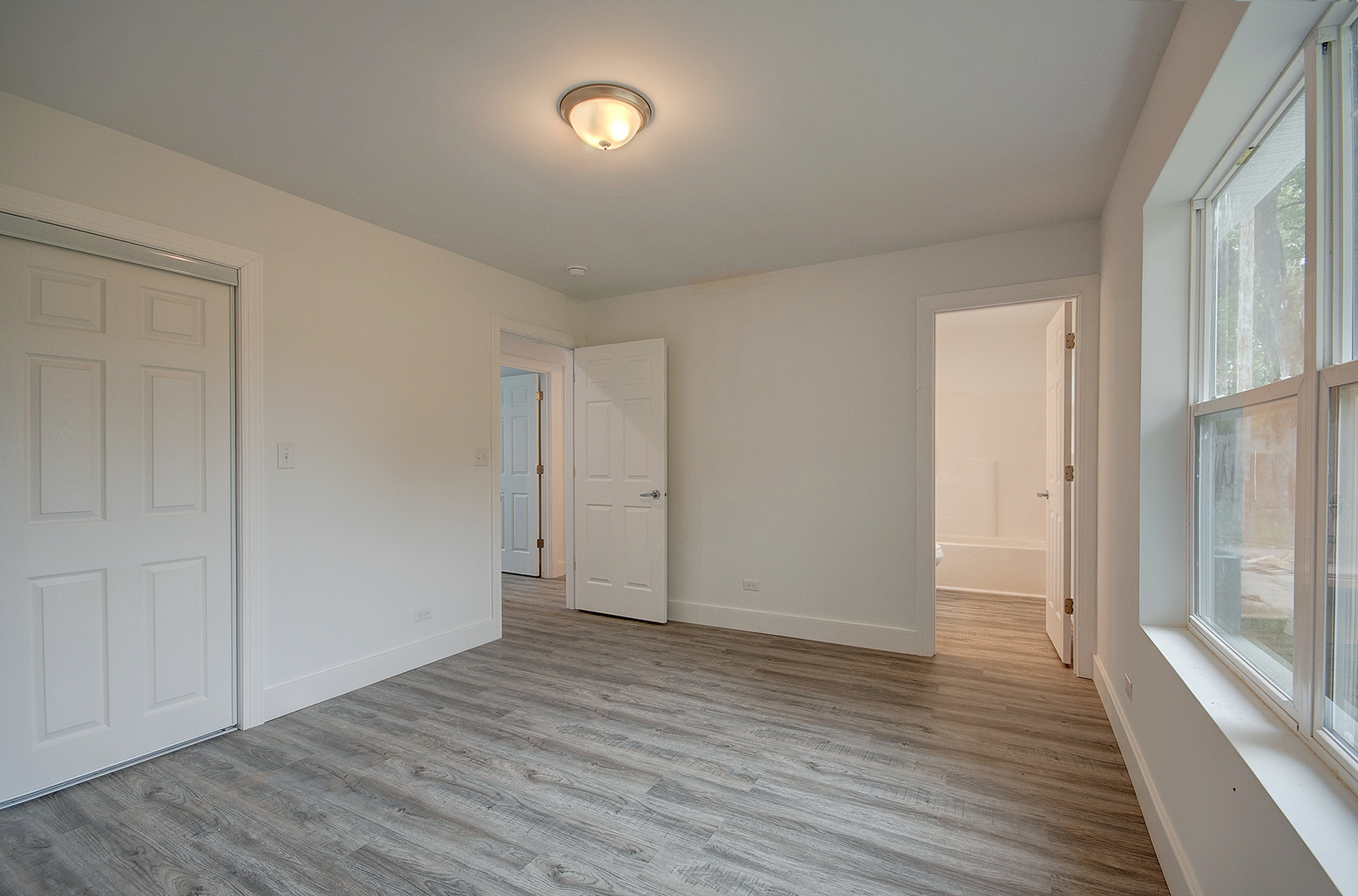 145 E Elm Street, Braidwood, IL 60408