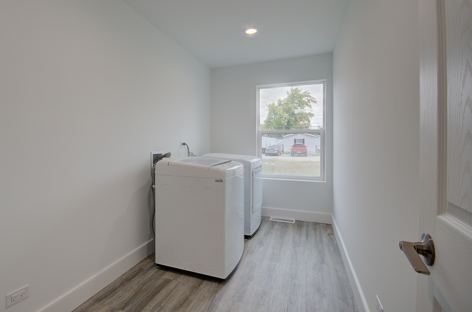 145 E Elm Street, Braidwood, IL 60408