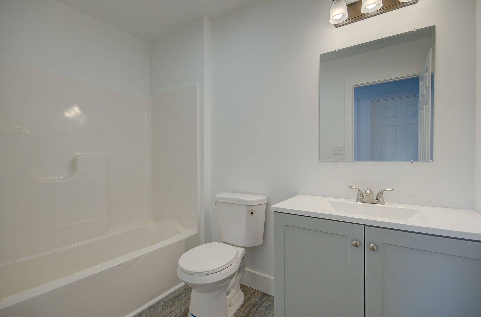 145 E Elm Street, Braidwood, IL 60408