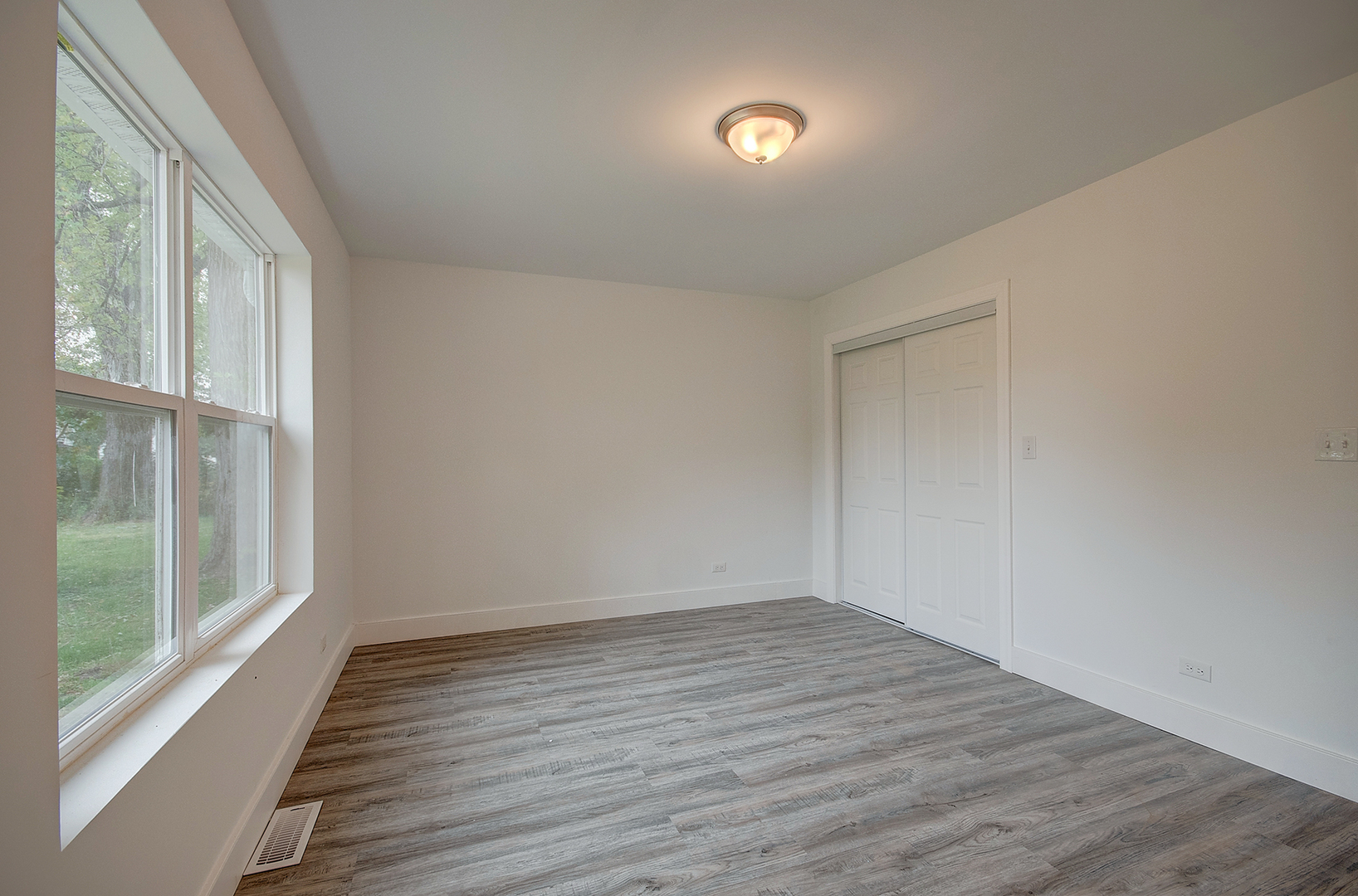 145 E Elm Street, Braidwood, IL 60408