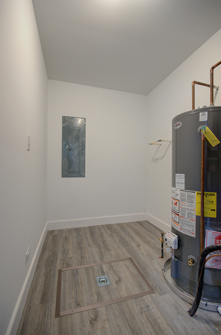 145 E Elm Street, Braidwood, IL 60408