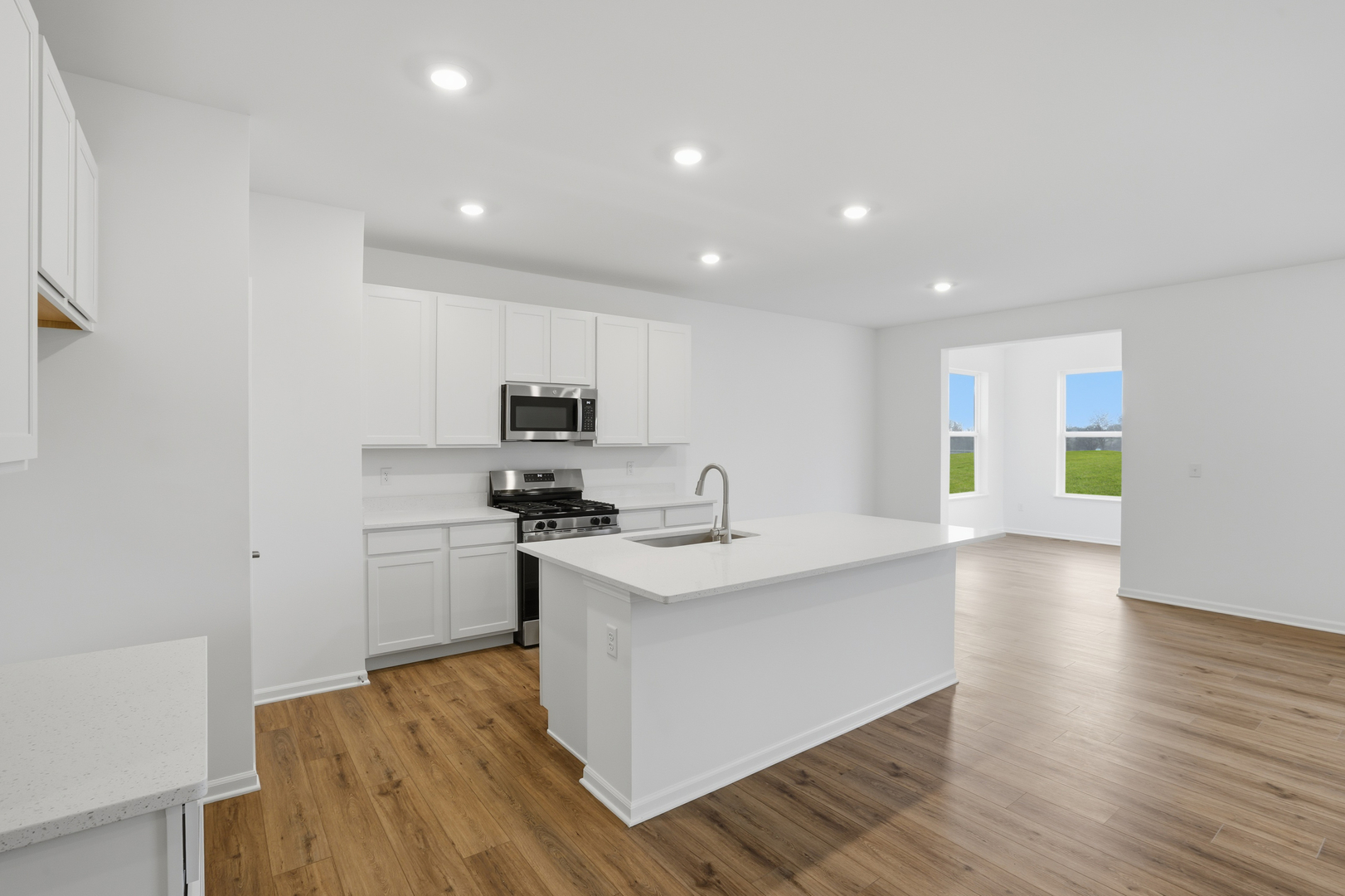 3839 Riverwoods Drive, Woodstock, IL 60098