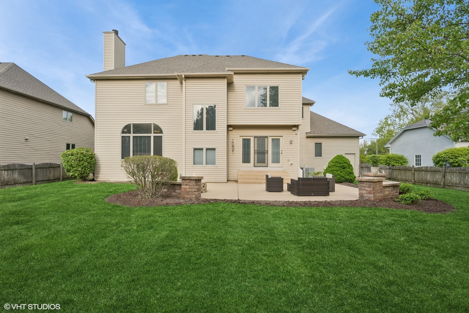 25738 W Sunnymere Drive, Plainfield, IL 60585