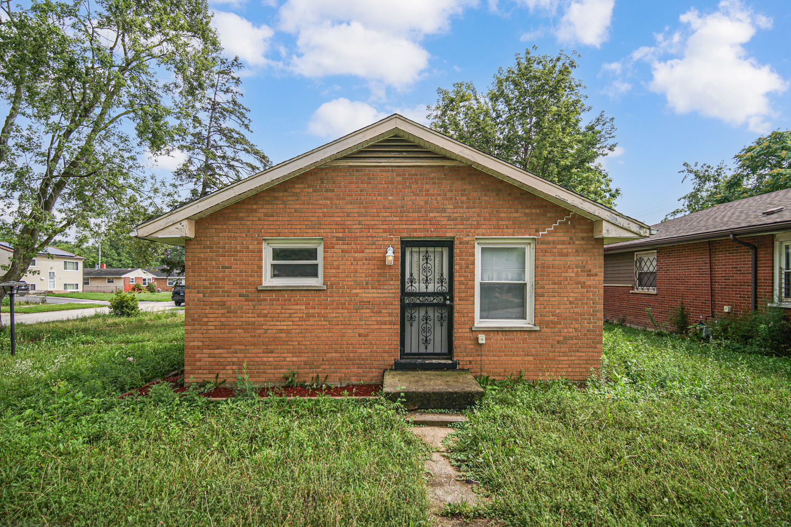 16300 Winchester Avenue, Markham, IL 60426