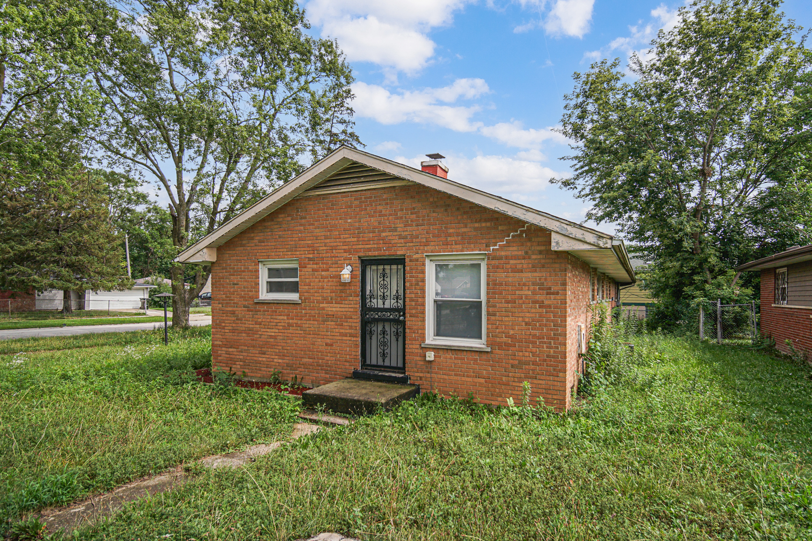 16300 Winchester Avenue, Markham, IL 60426