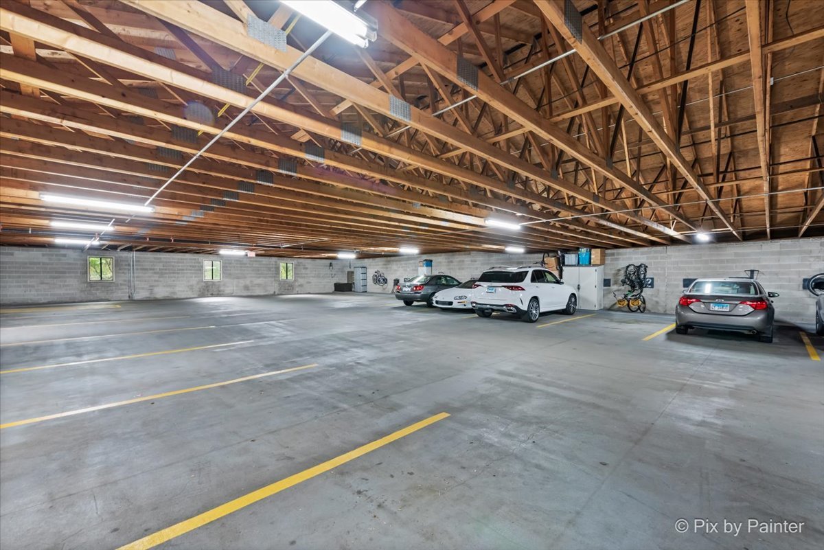 1 Bloomingdale Place #608, Bloomingdale, IL 60108