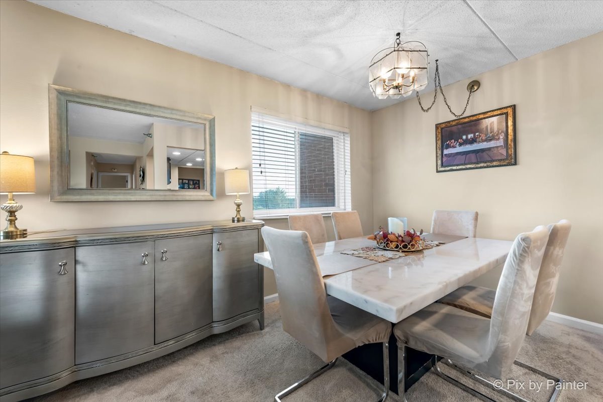 1 Bloomingdale Place #608, Bloomingdale, IL 60108