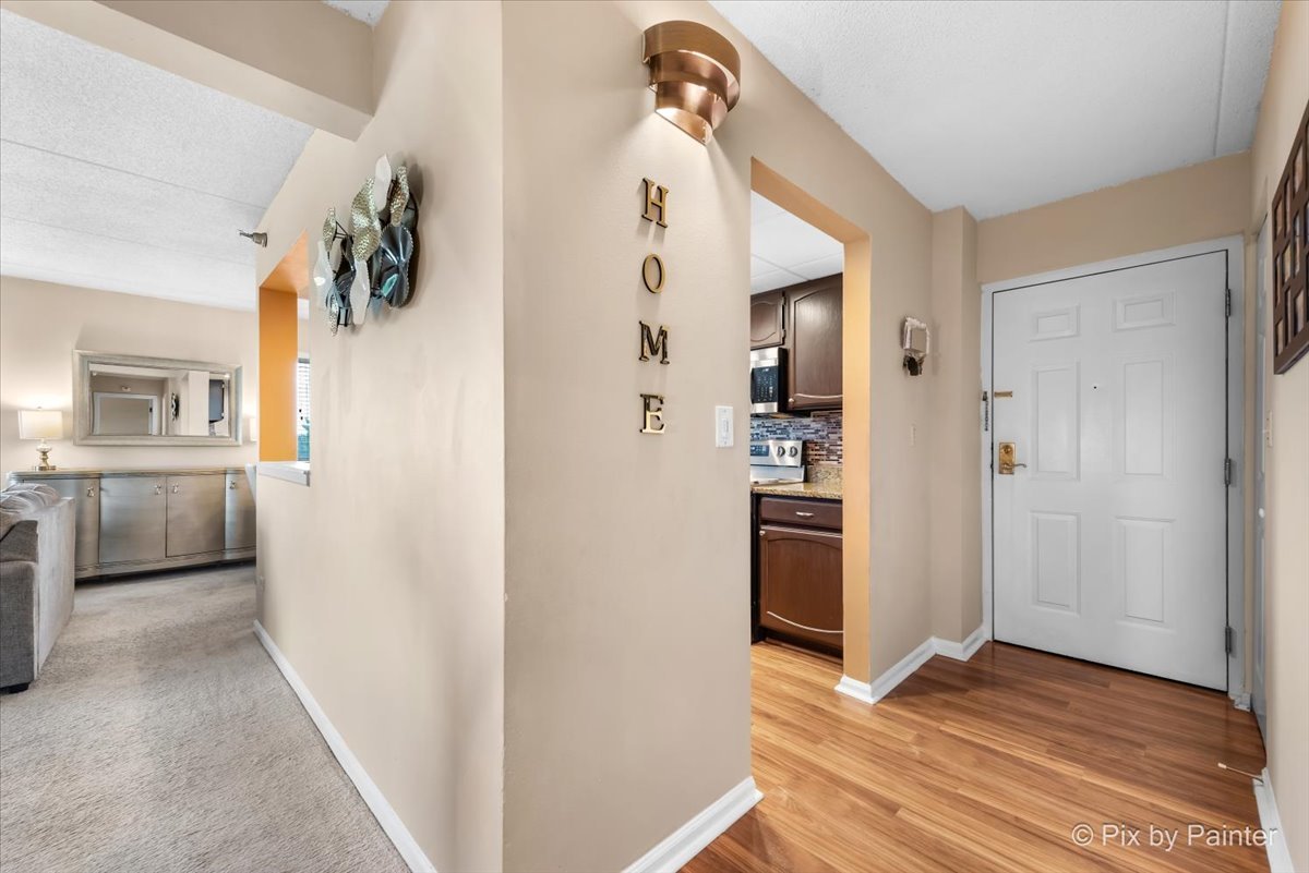 1 Bloomingdale Place #608, Bloomingdale, IL 60108