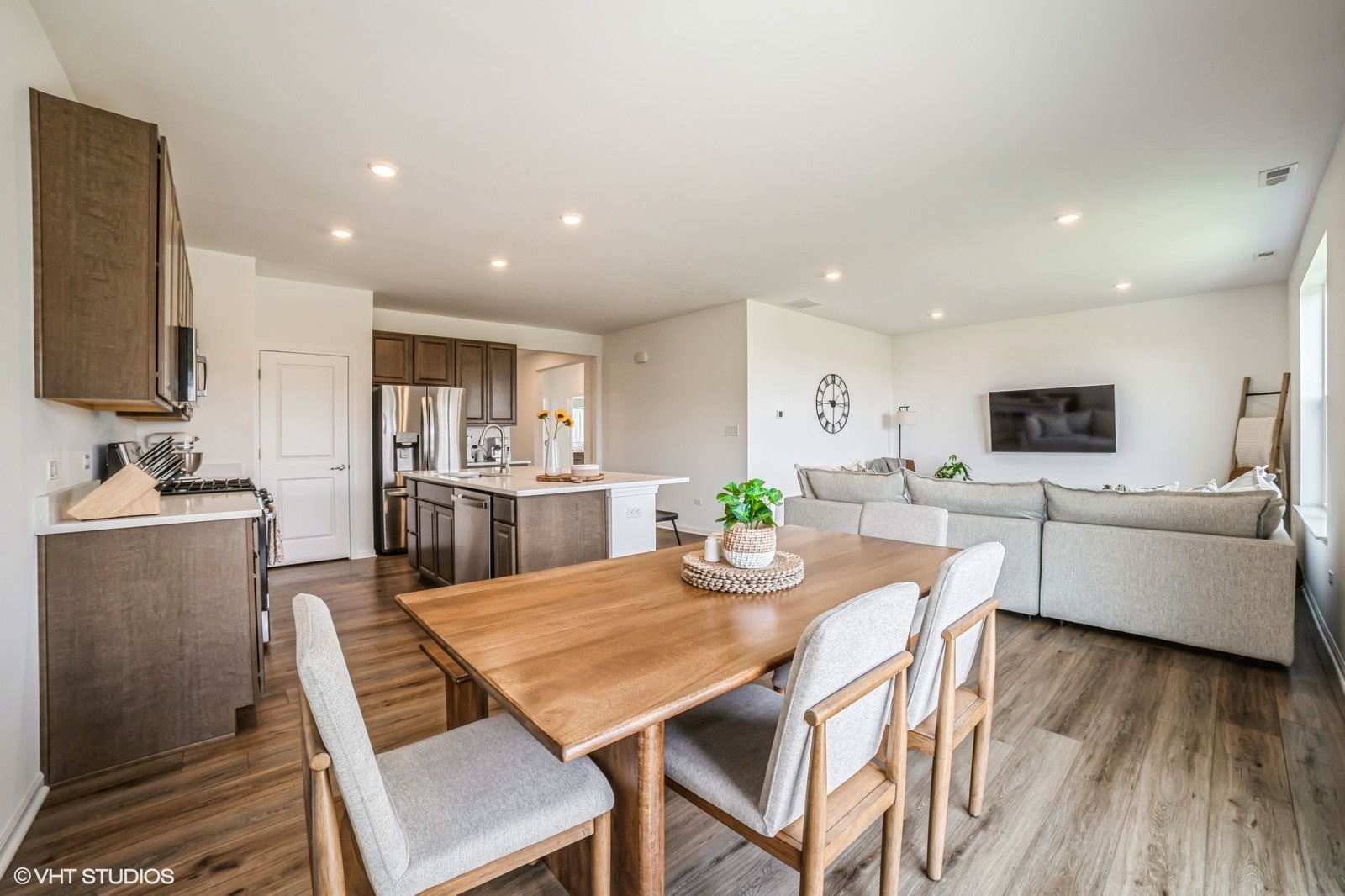 3649 Curran Street, Portage, IN 46368