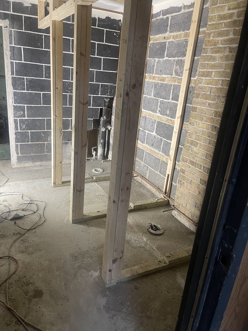 5522 W Lake Street, Chicago, IL 60644