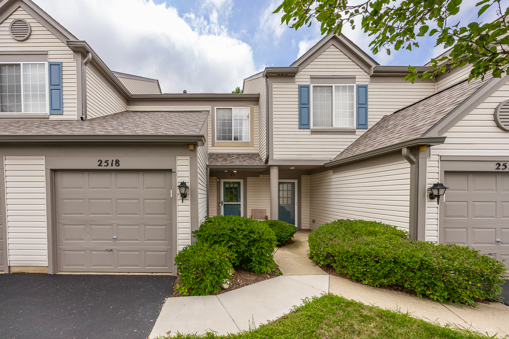 2518 Carrolwood Road #22, Naperville, IL 60540