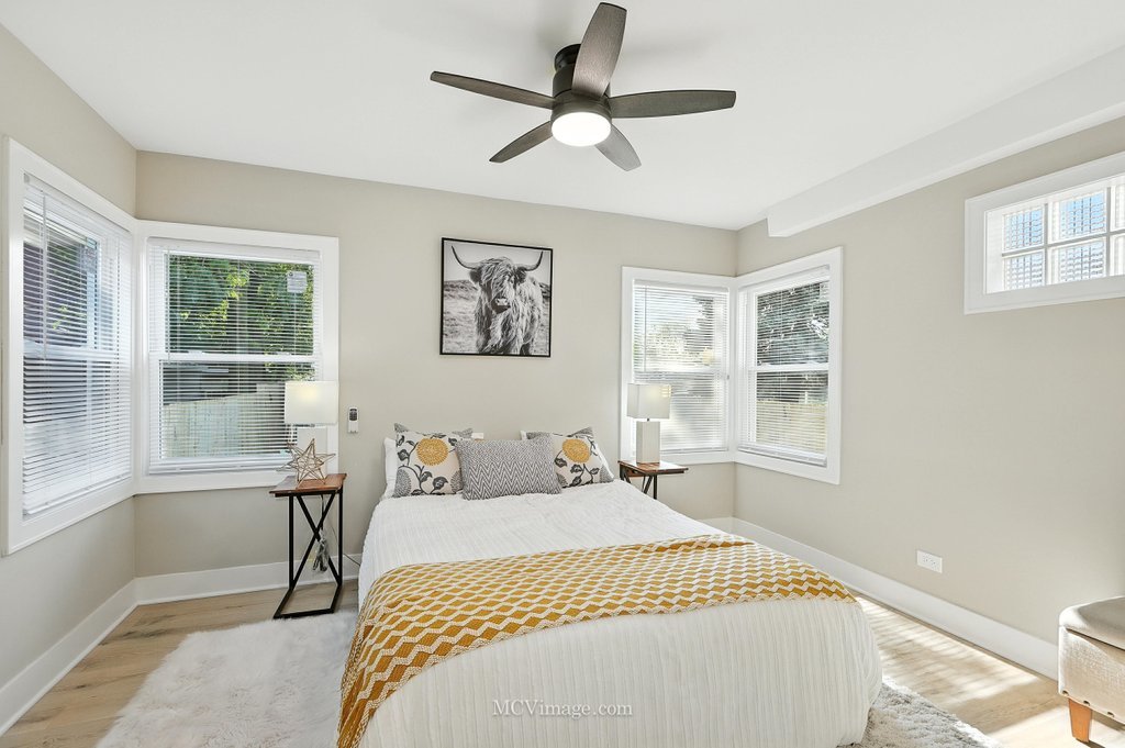 7704 S Wood Street, Chicago, IL 60620