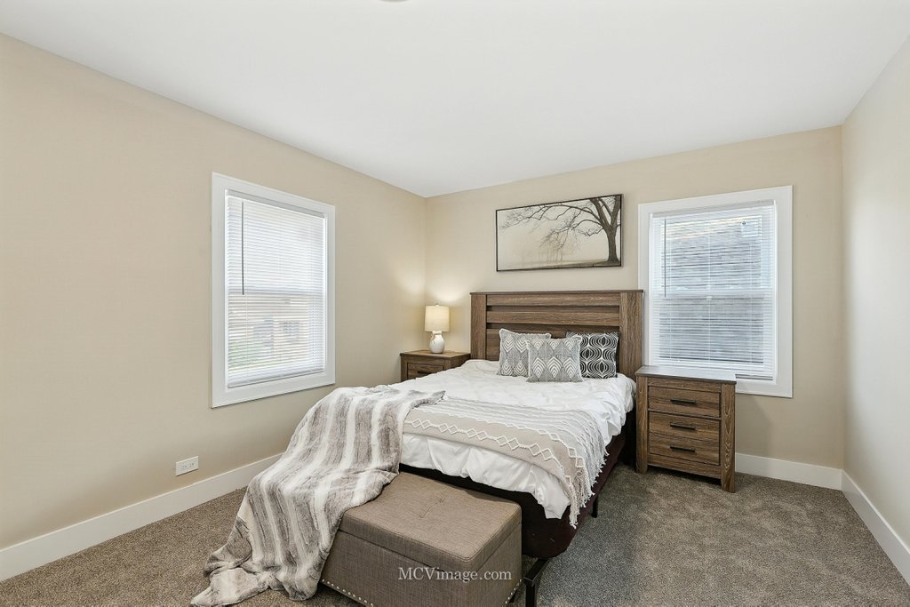 7704 S Wood Street, Chicago, IL 60620
