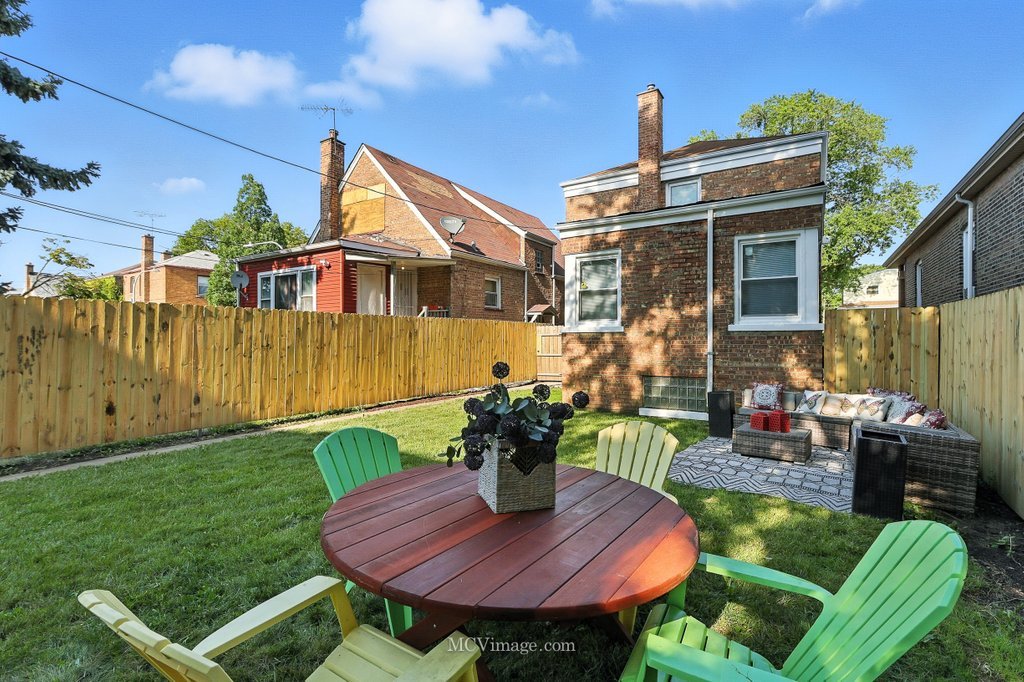 7704 S Wood Street, Chicago, IL 60620