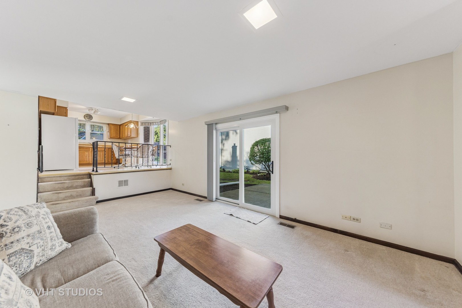 353 Berry Drive, Naperville, IL 60540
