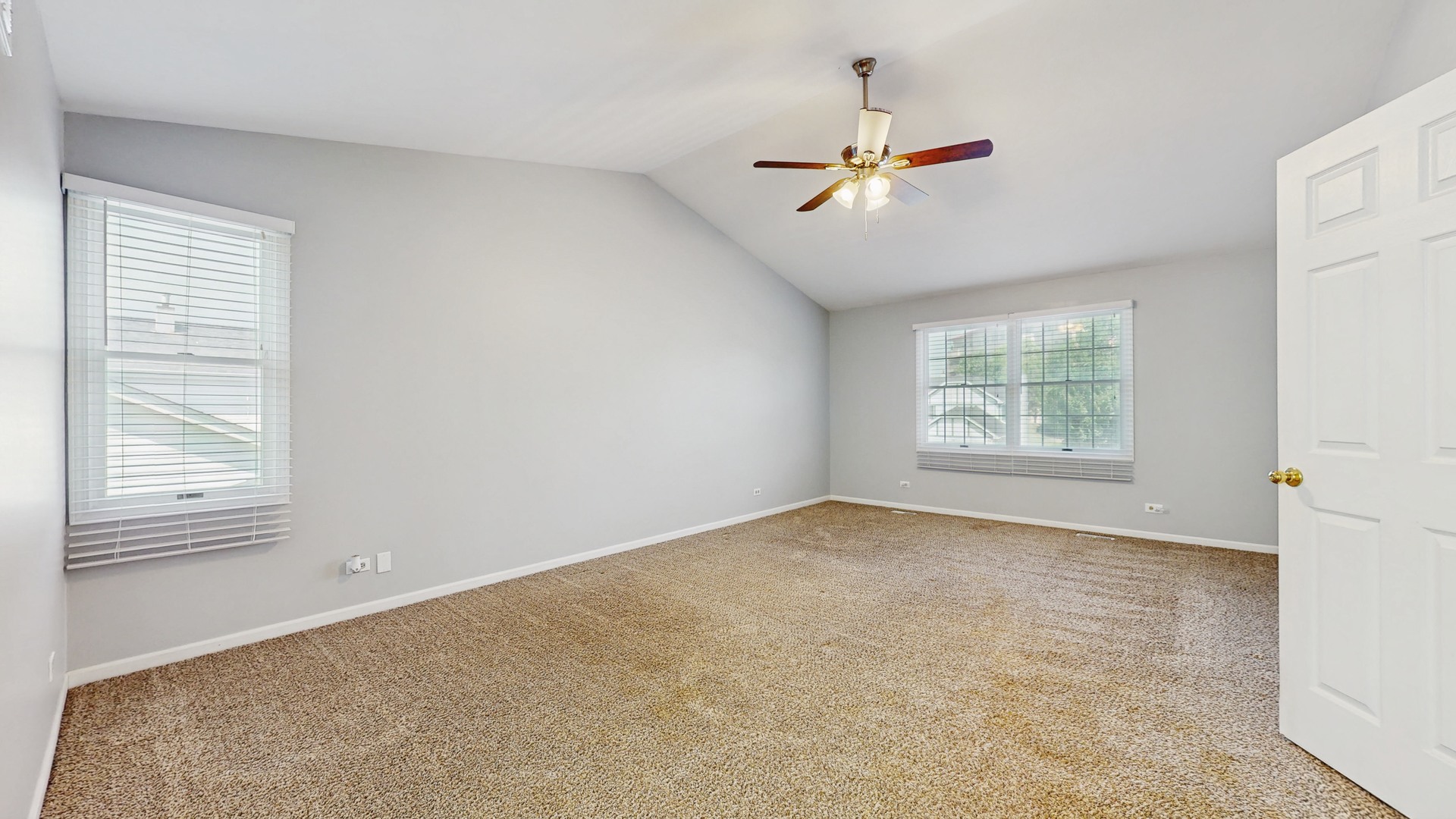 109 Picardy Lane, Wheeling, IL 60090
