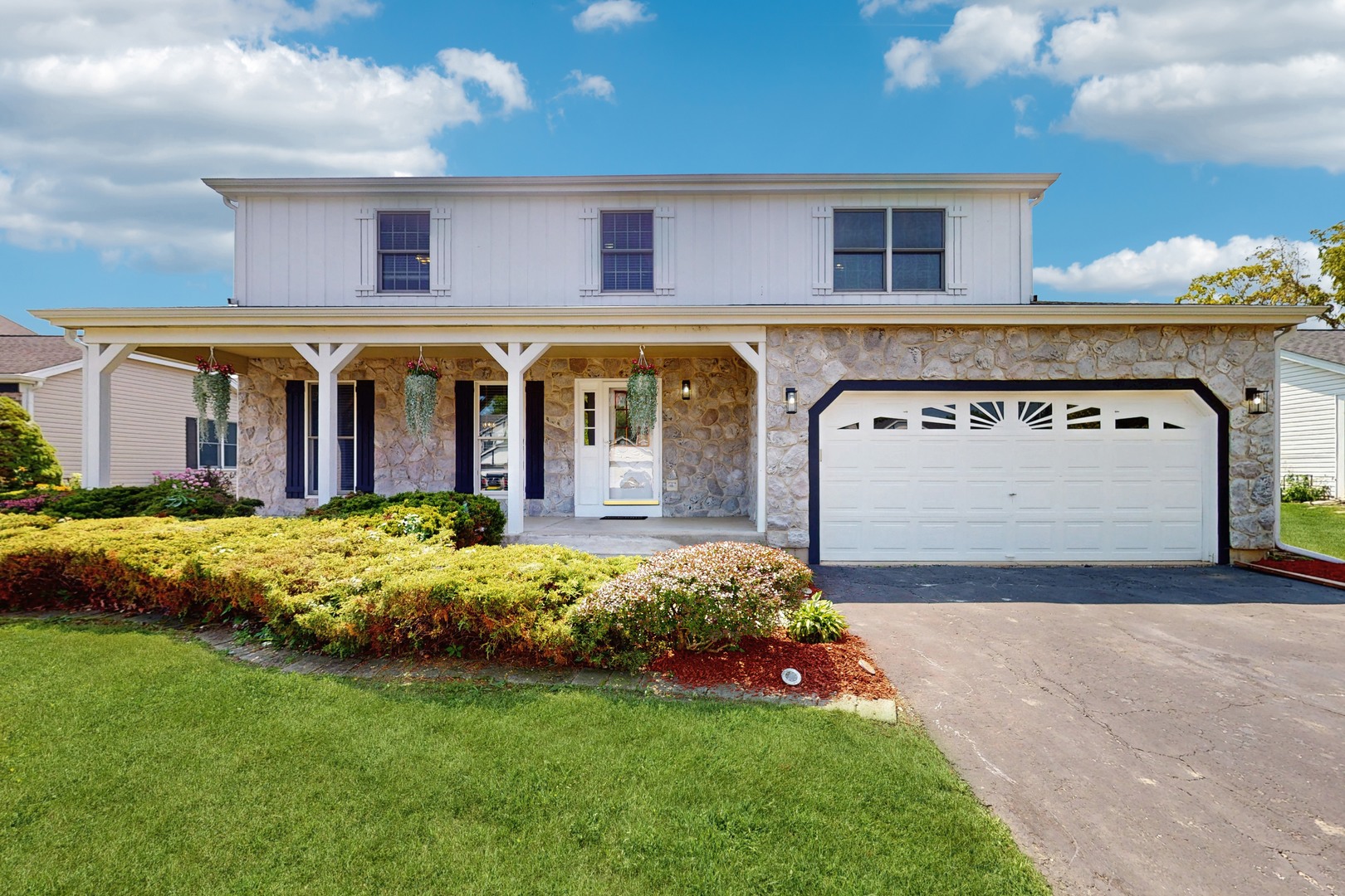 109 Picardy Lane, Wheeling, IL 60090