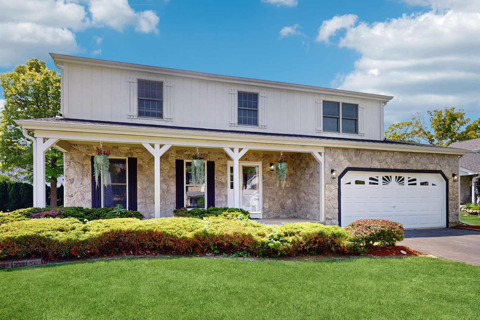 109 Picardy Lane, Wheeling, IL 60090