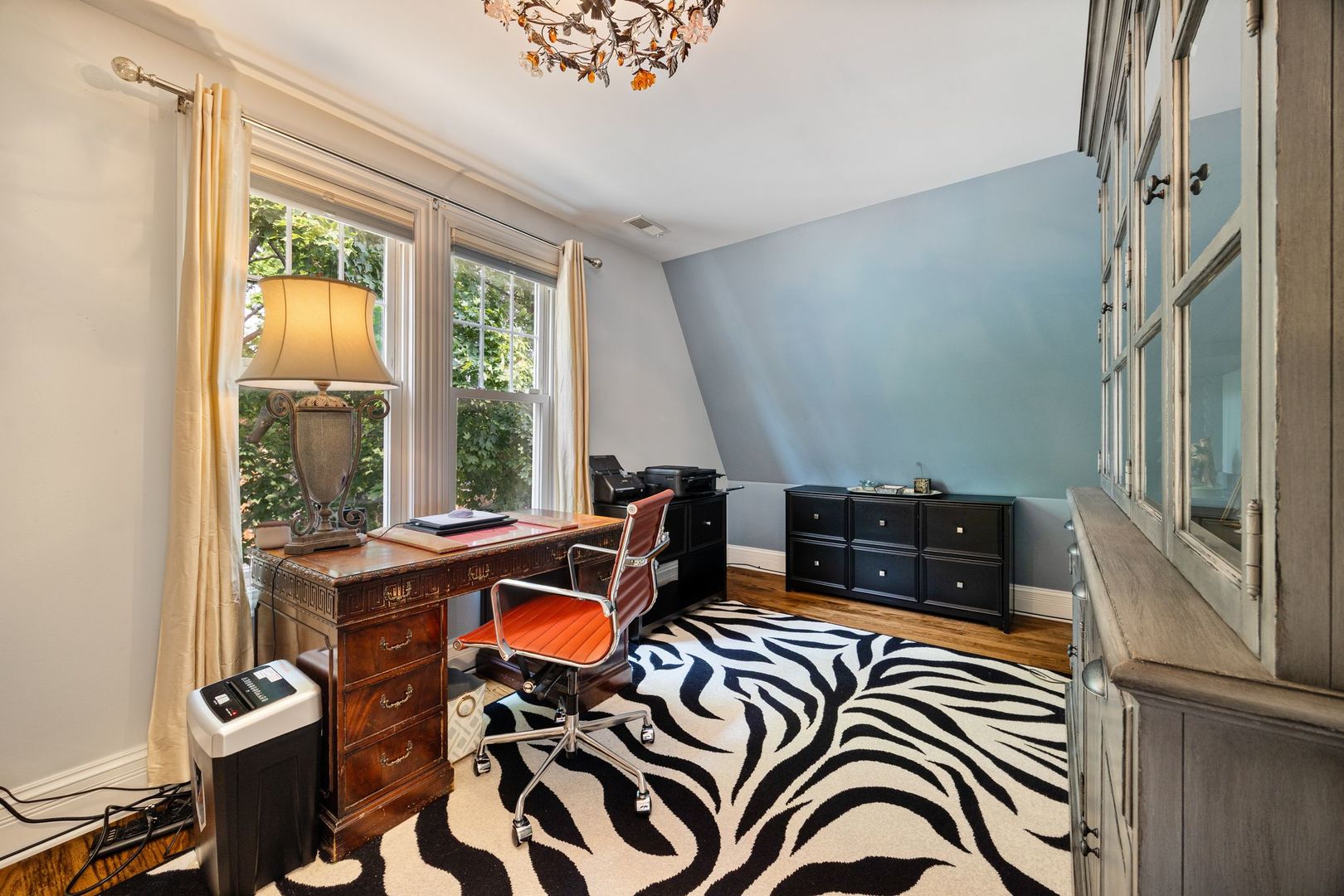 3613 N Sacramento Avenue, Chicago, IL 60618