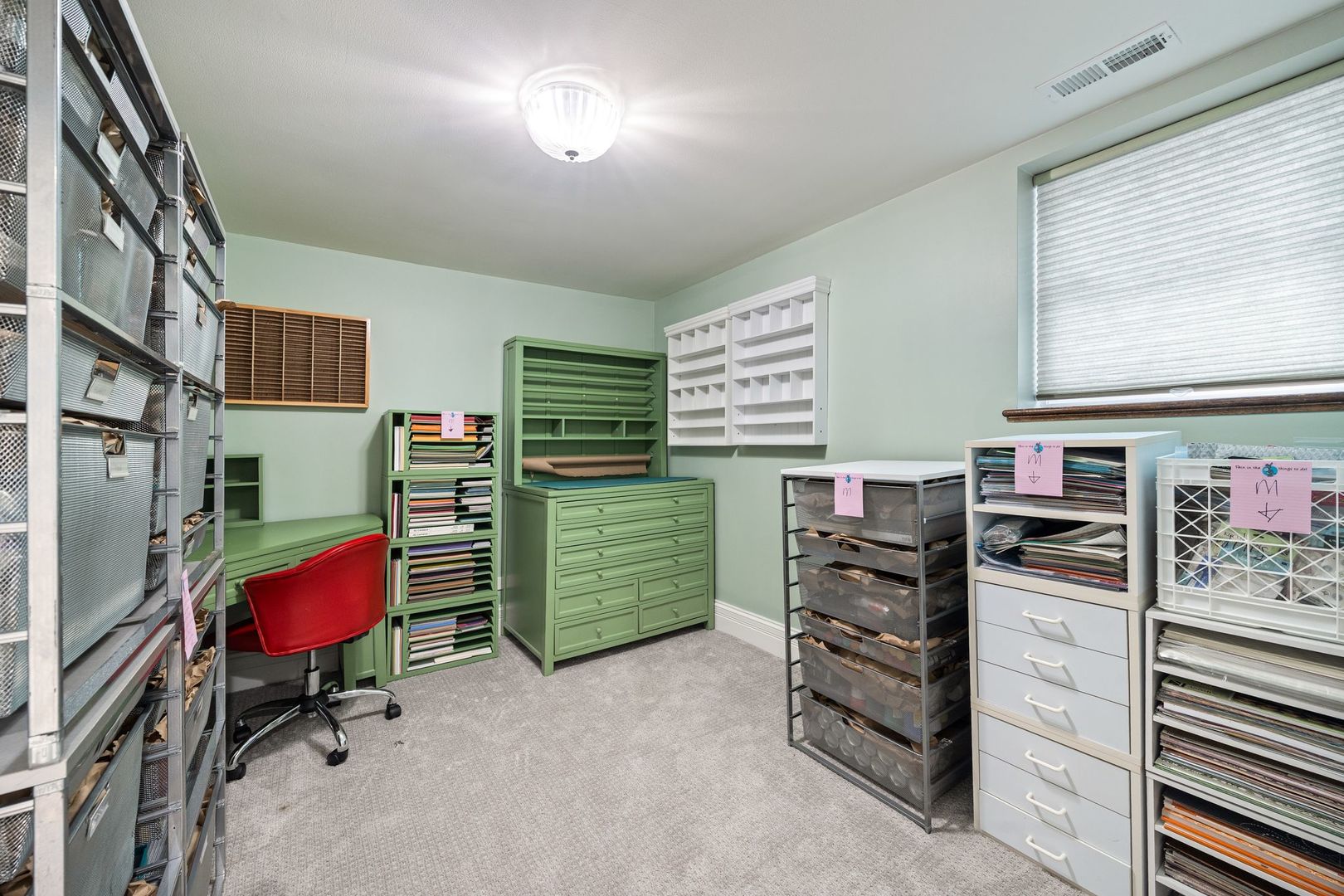 3613 N Sacramento Avenue, Chicago, IL 60618