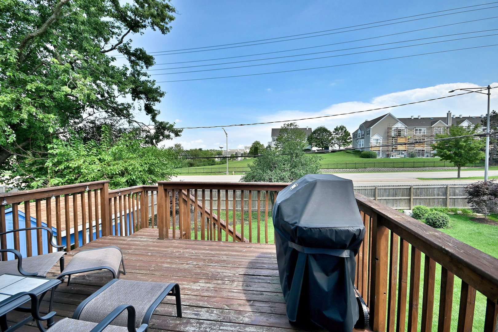 2S101 Avondale Lane, Lombard, IL 60148