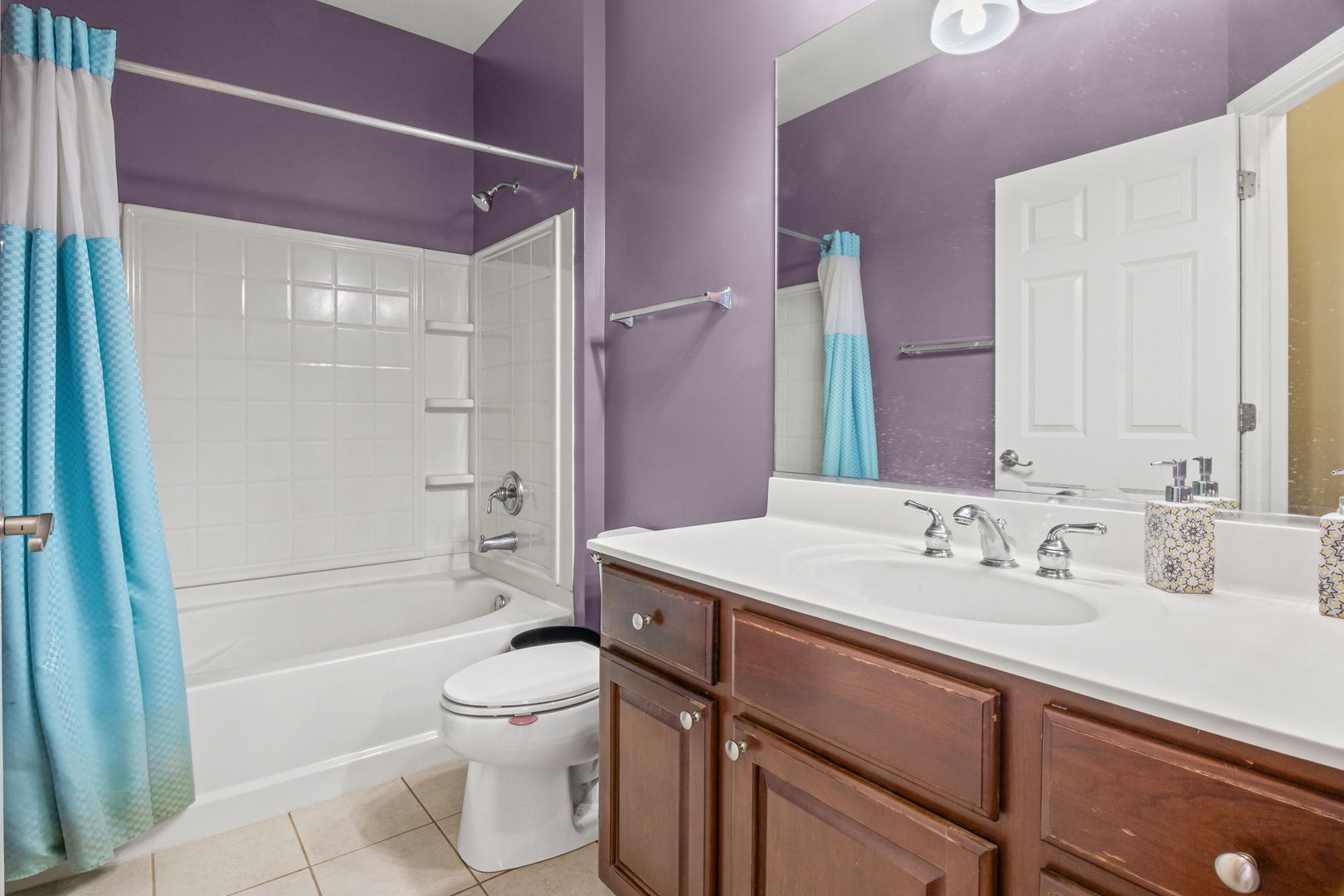 356 Post Oak Circle, West Chicago, IL 60185
